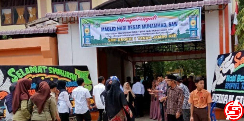 Kadisdikbud Aceh Utara Minta Maaf Atas Kejadian di SMPN 1 Jamboe Aye