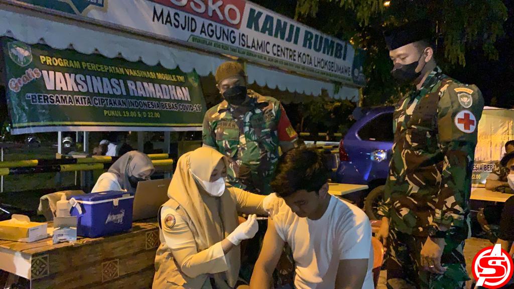 Babinsa Kodim Aceh Utara Ajak Warga Sukseskan Serbuan Vaksinasi Ramadhan