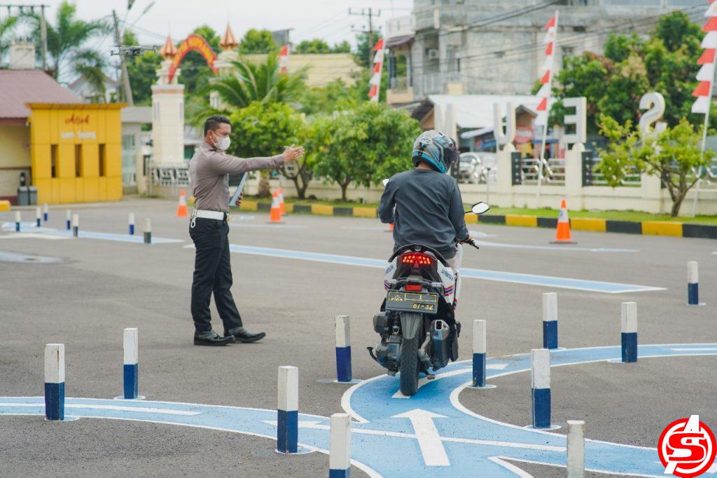 Calon Pemohon SIM di Polres Lhokseumawe Dapat Bimbel Gratis