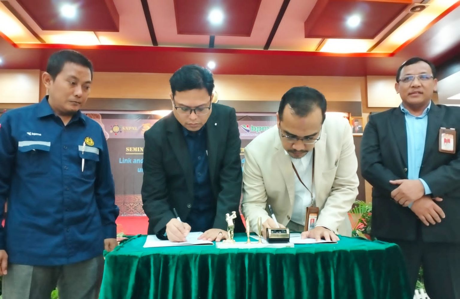 Direktur PNL dan Kepala BPMA Teken MoU Pengembangan SDM Migas
