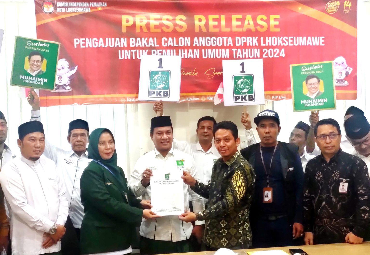 Spesial, HRD Dampingi Bacaleg PKB Daftar ke KIP Lhokseumawe