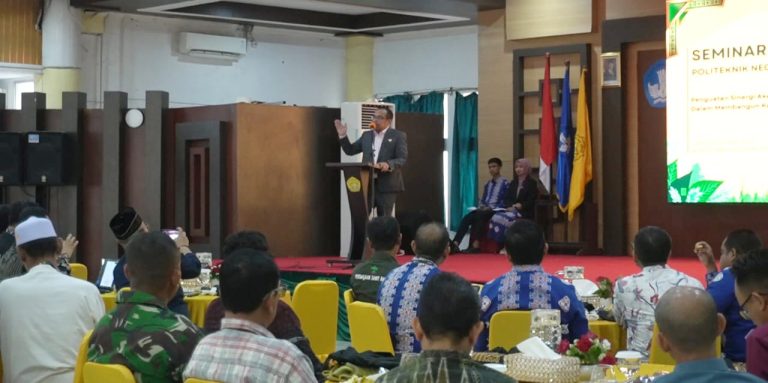 PNL Perkuat Kolaborasi Akademisi, Industri, dan Pemerintah Lewat Seminar Nasional IX 2025