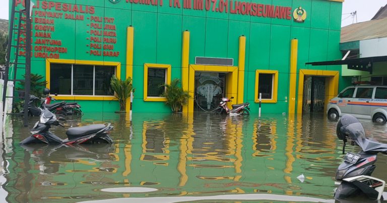 Rumah Sakit Kesrem dan PMI Aceh Utara Masih Terendam Banjir di Lhokseumawe