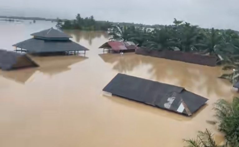 Banjir Bandang Terparah Landa Tanah Jambo Aye, 10.000 Rumah Rusak, 42 Jiwa Meninggal