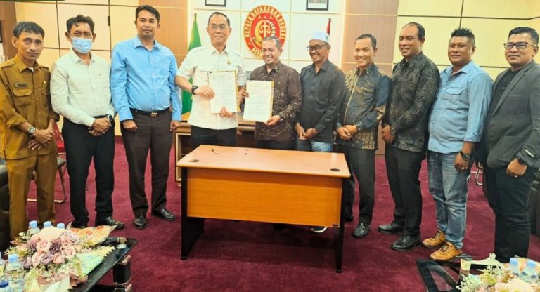 DPRK Aceh Utara–Kejari Teken MoU Hukum Perdata dan TUN, Perkuat Tata Kelola Pemerintahan Daerah